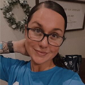 Meet your Posher, Alexandra